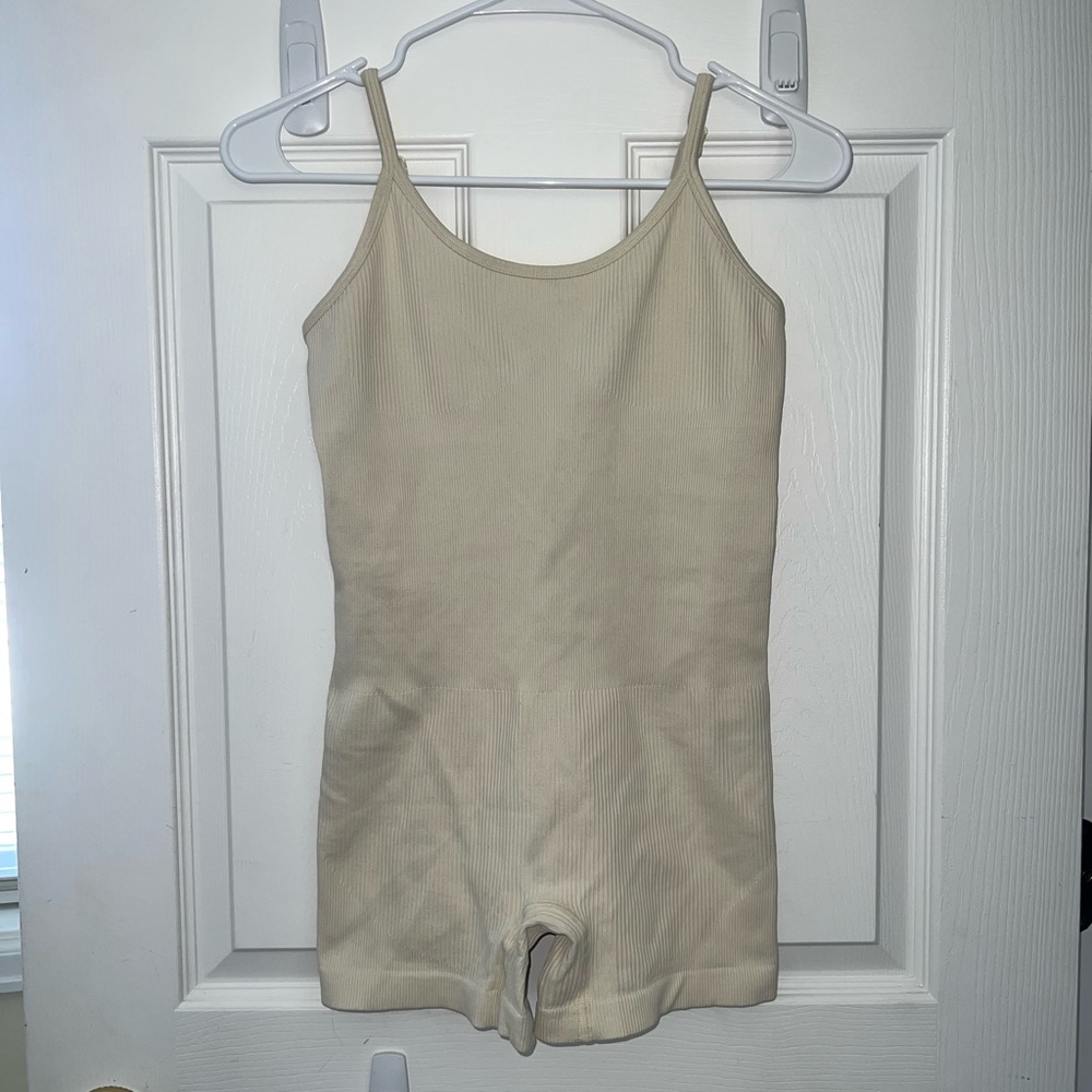 Seamless Ribbed Cream Romper - Lightweight Women's Jumpsuit